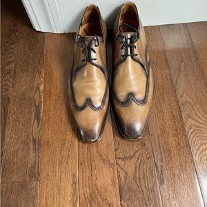 Men’s Magnanni Wing Tip Shoes Size 11.5